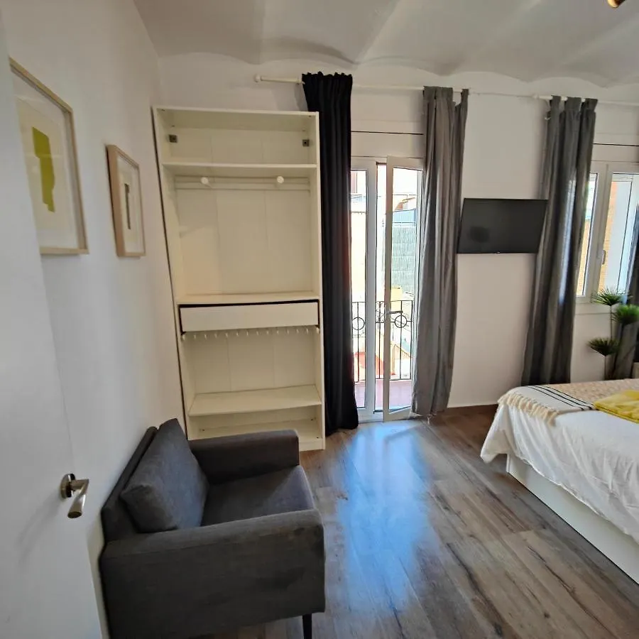 Bright Flat Next To Stadium Y La Fira Apartamento L'Hospitalet de Llobregat 0*,  Espanha