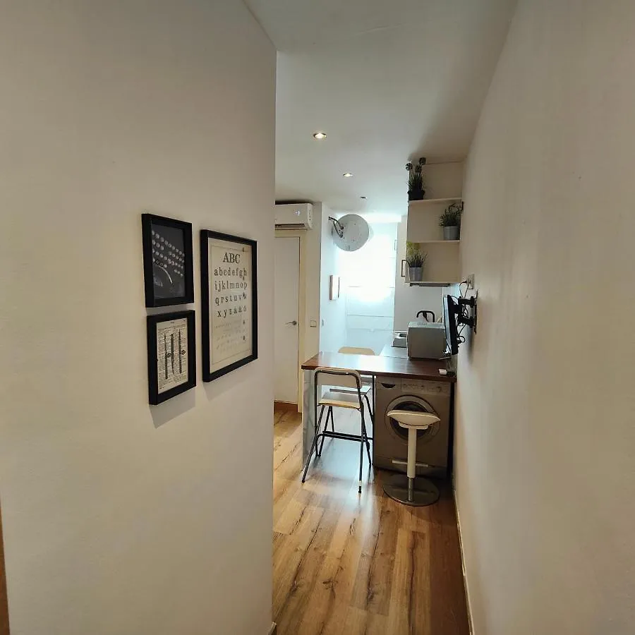 Bright Flat Next To Stadium Y La Fira Apartamento L'Hospitalet de Llobregat 0*,
